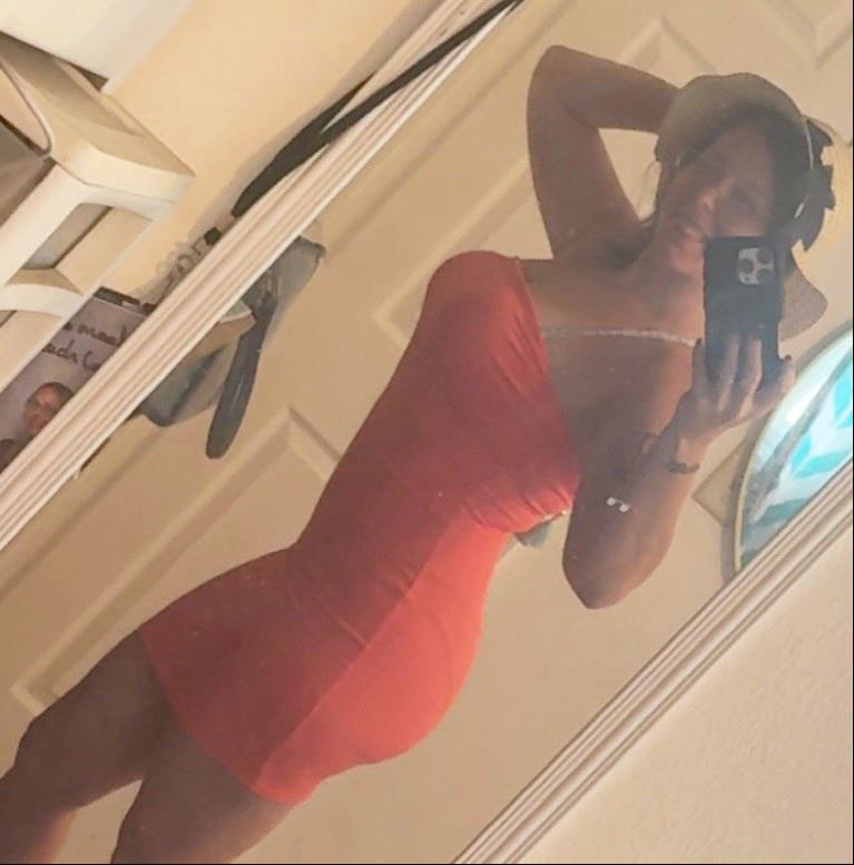  Love a tight strapless