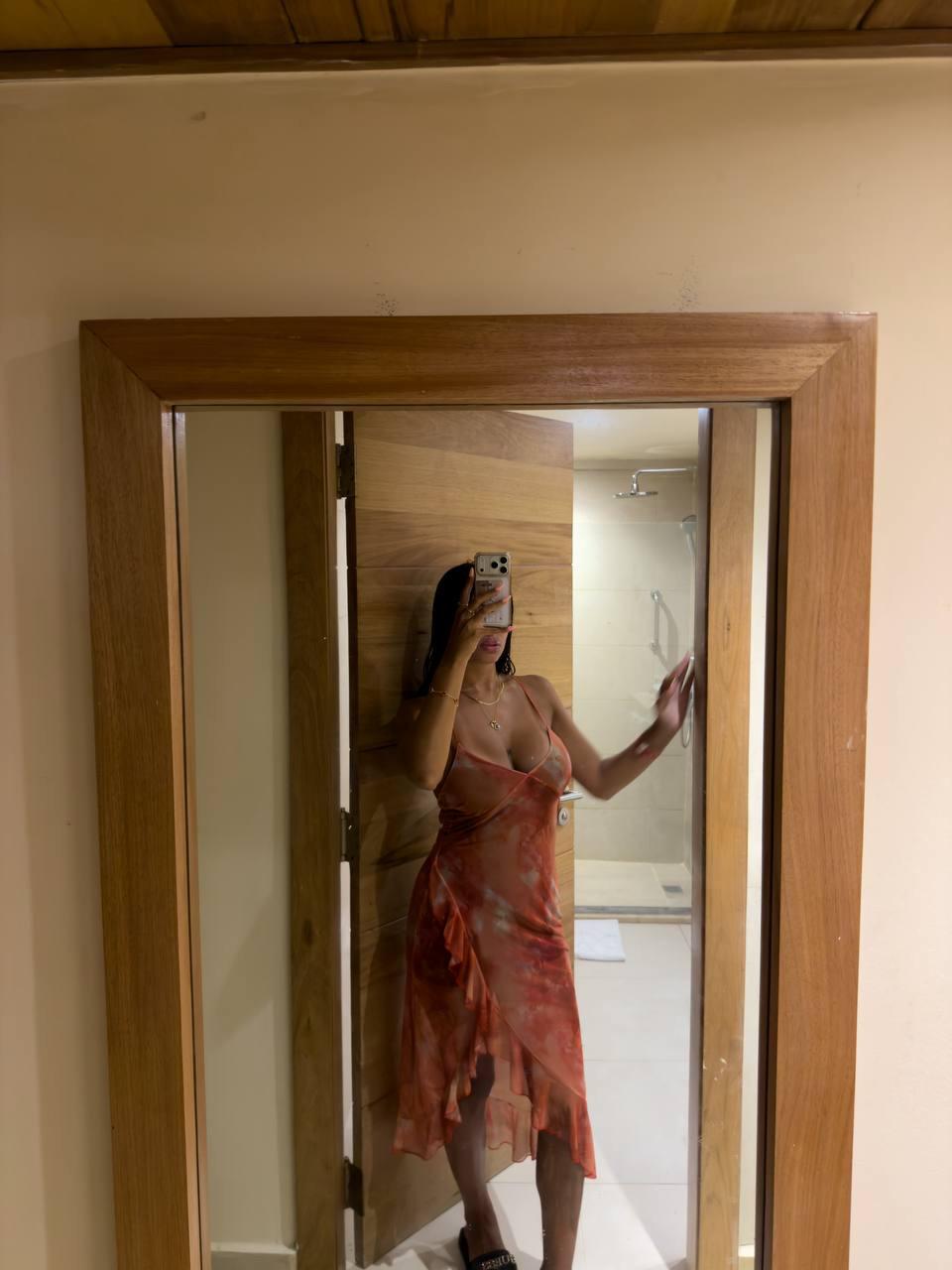  Going out tonight