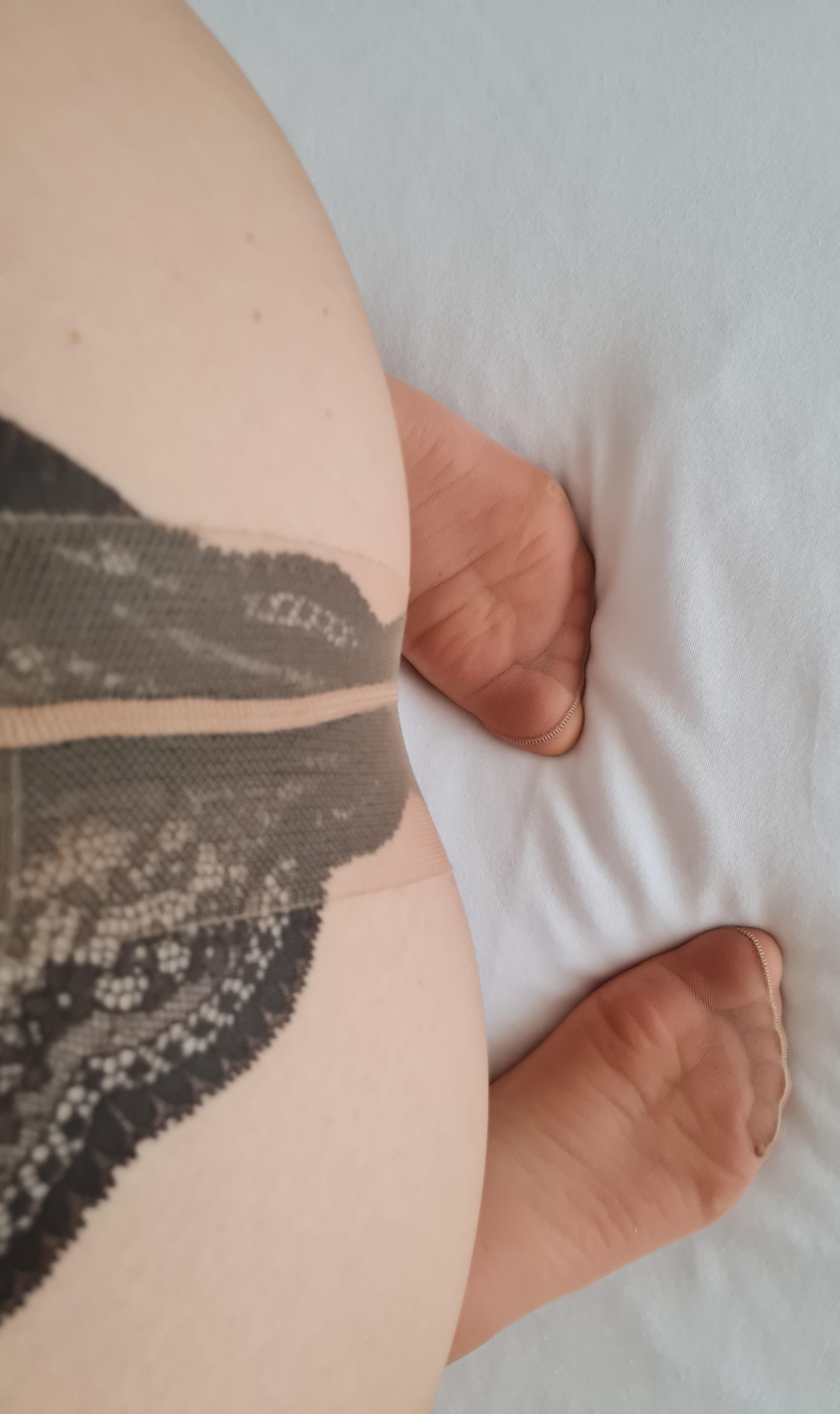 Pantyhose selfie
