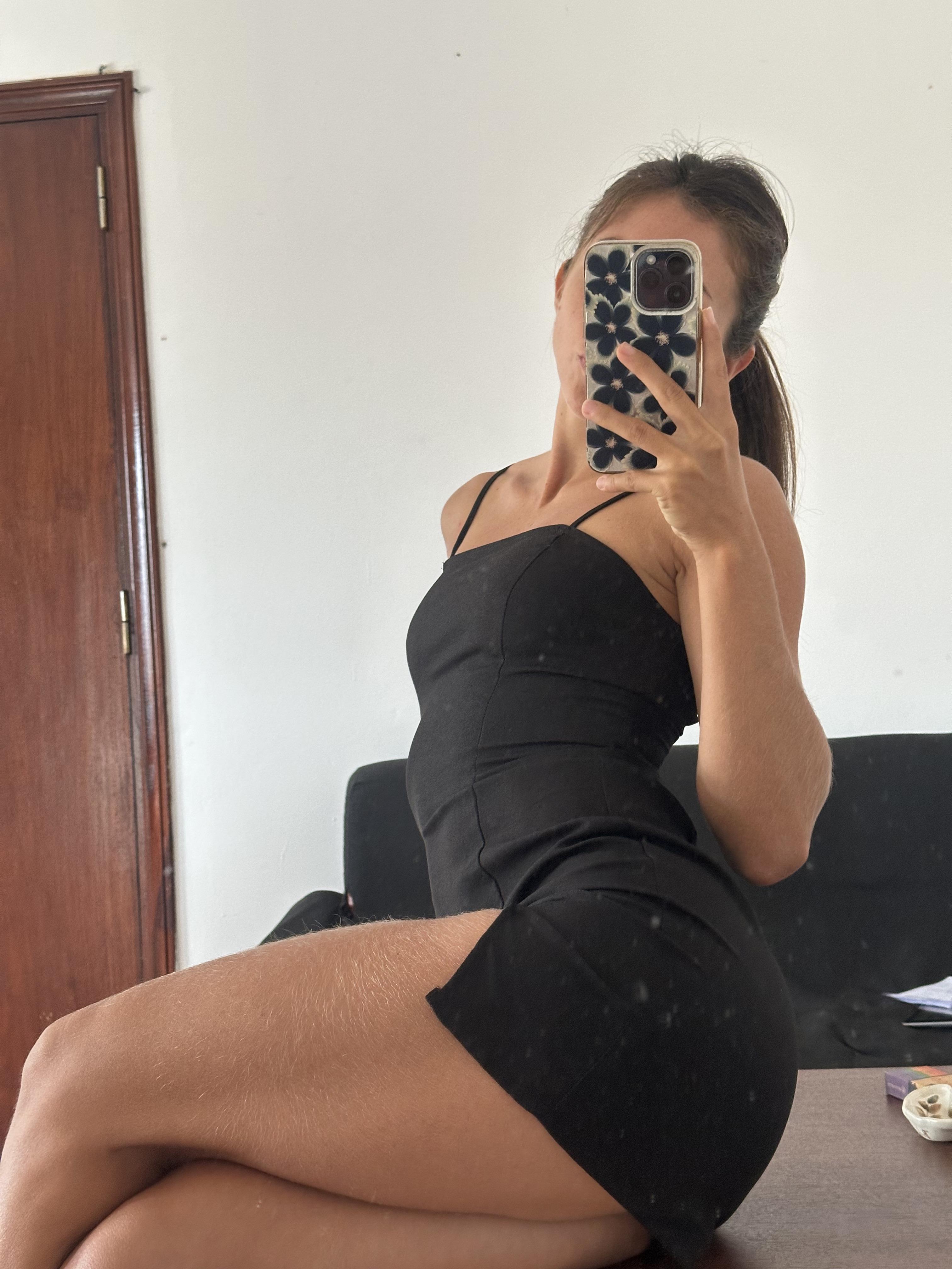  I love my tight office dress